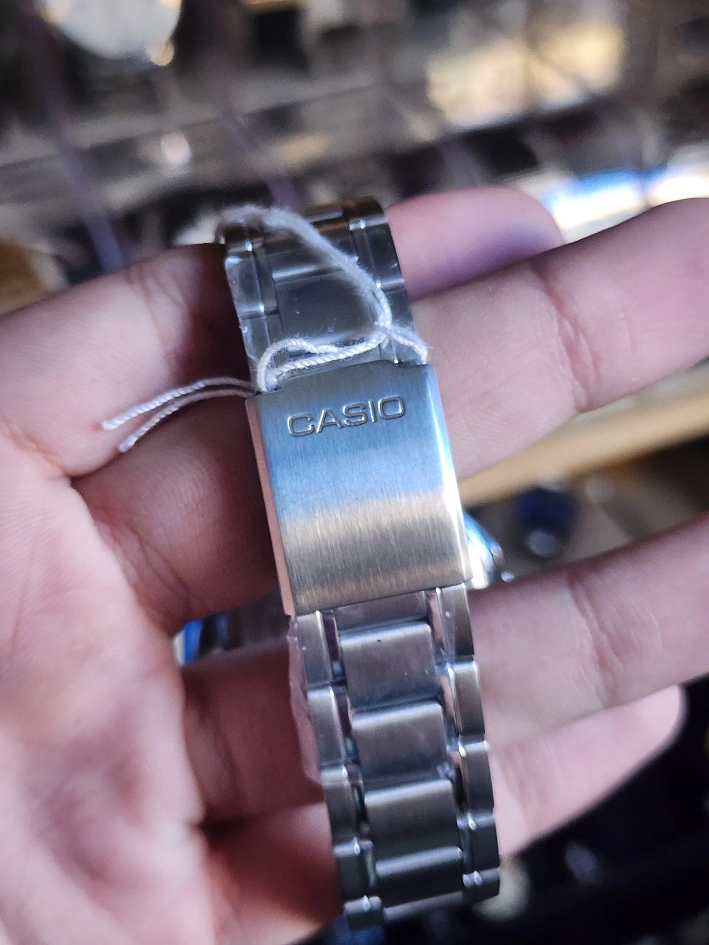 Casio LTP VT04l