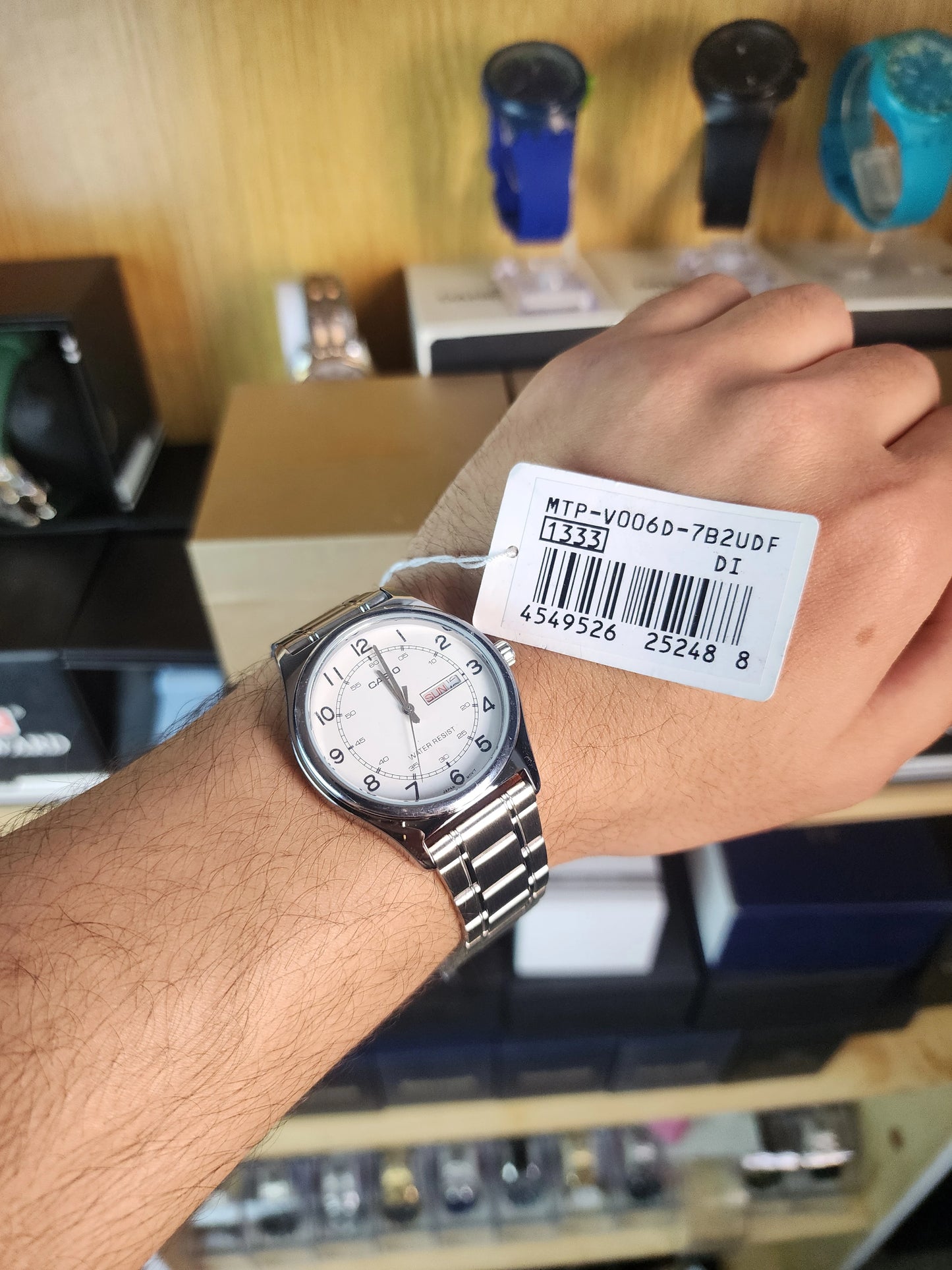Casio original mtp v006 white dial
