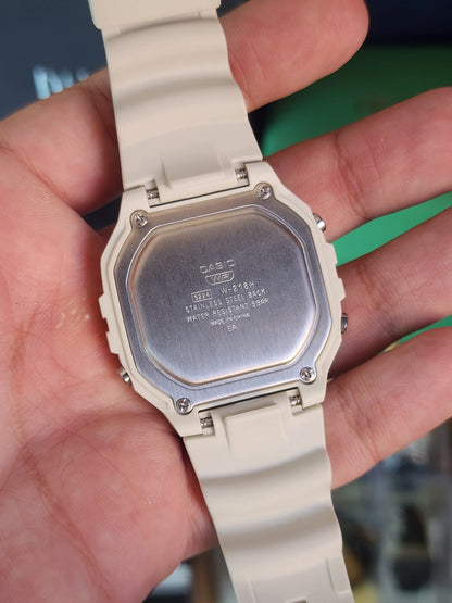 Casio W218 white