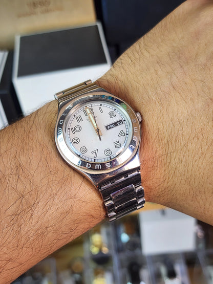 Swatch daydate white dial