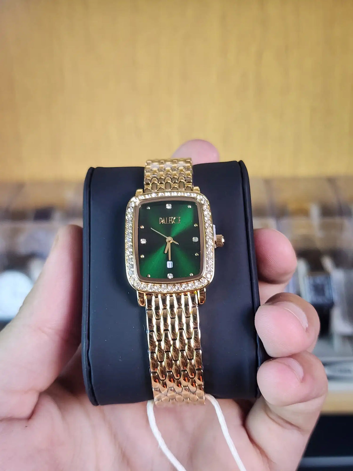 Palesce women rectangular green dial