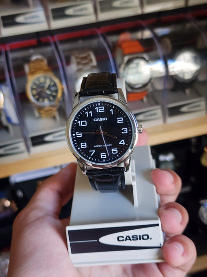 Casio black leather mtp v001l