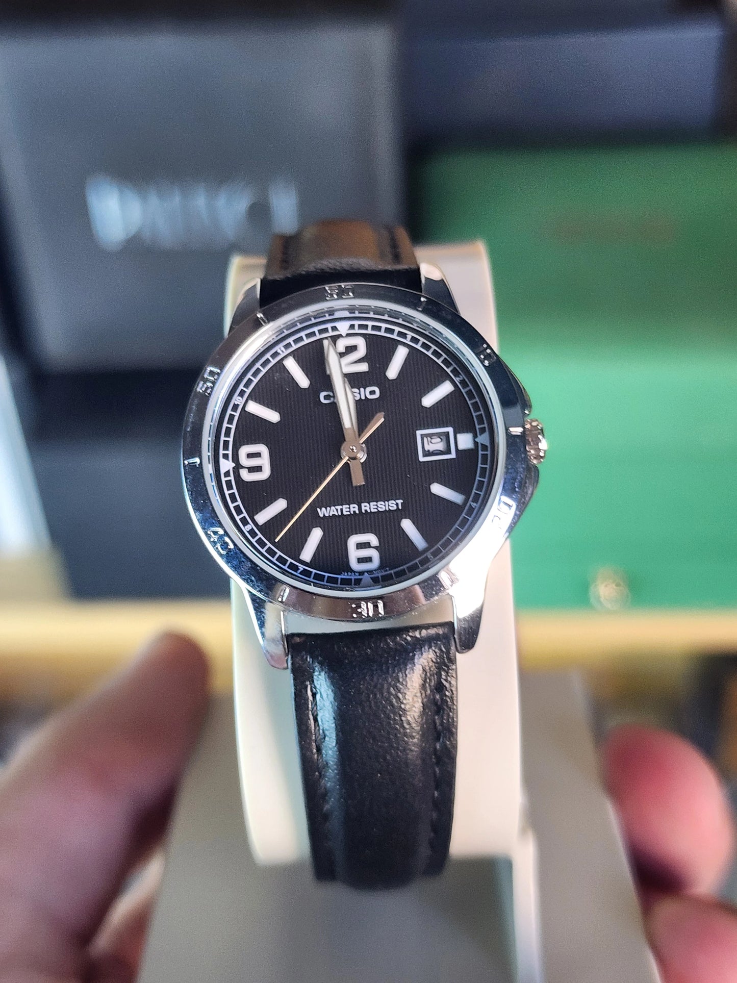Casio women LTP v004