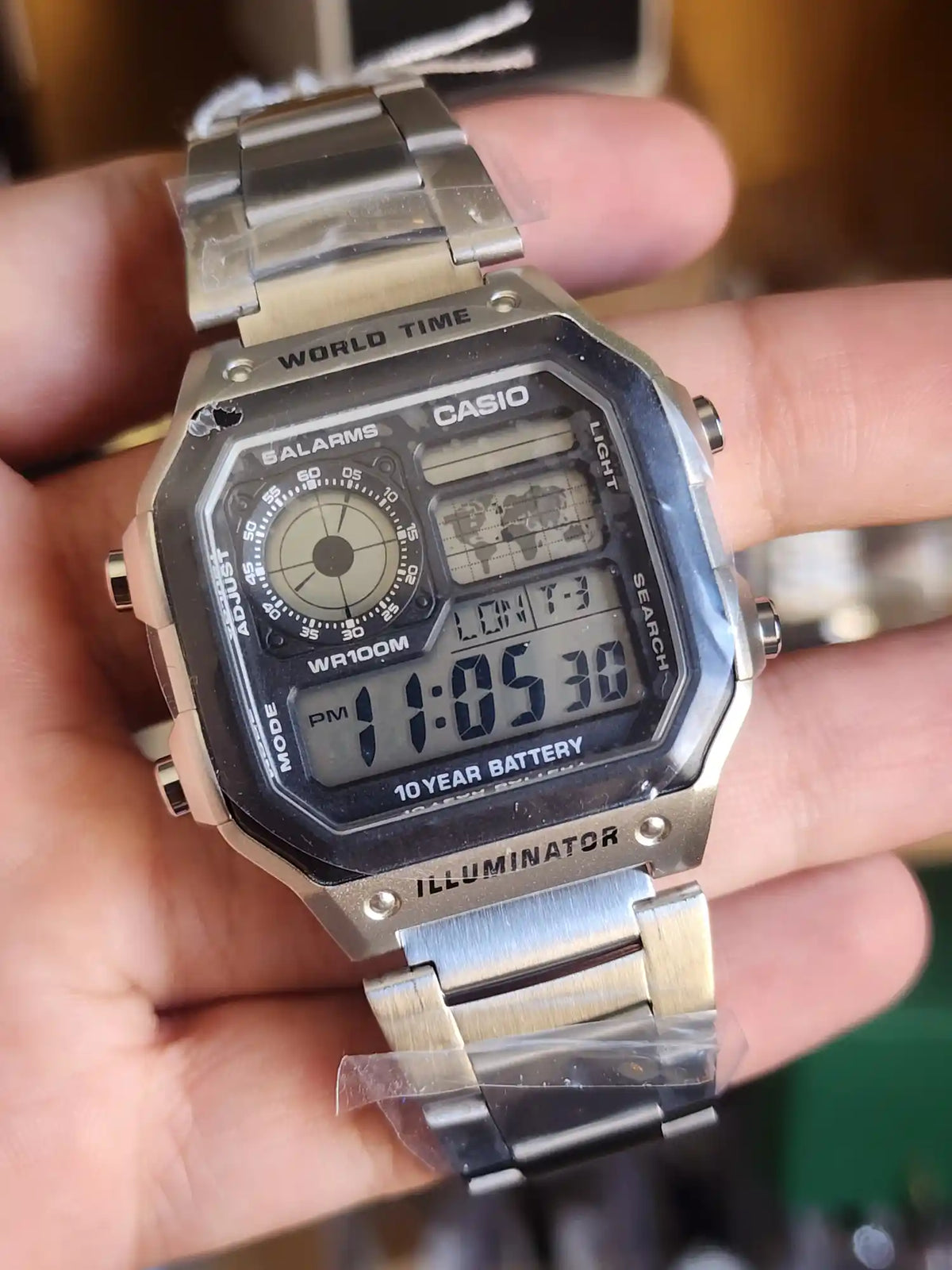 CASIO AE 1200 monde