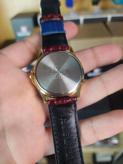 Casio MTP 1183Q vintage croco