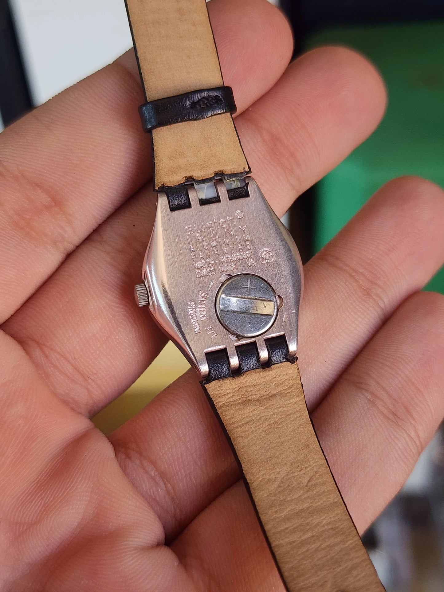 Swatch leather rose case women