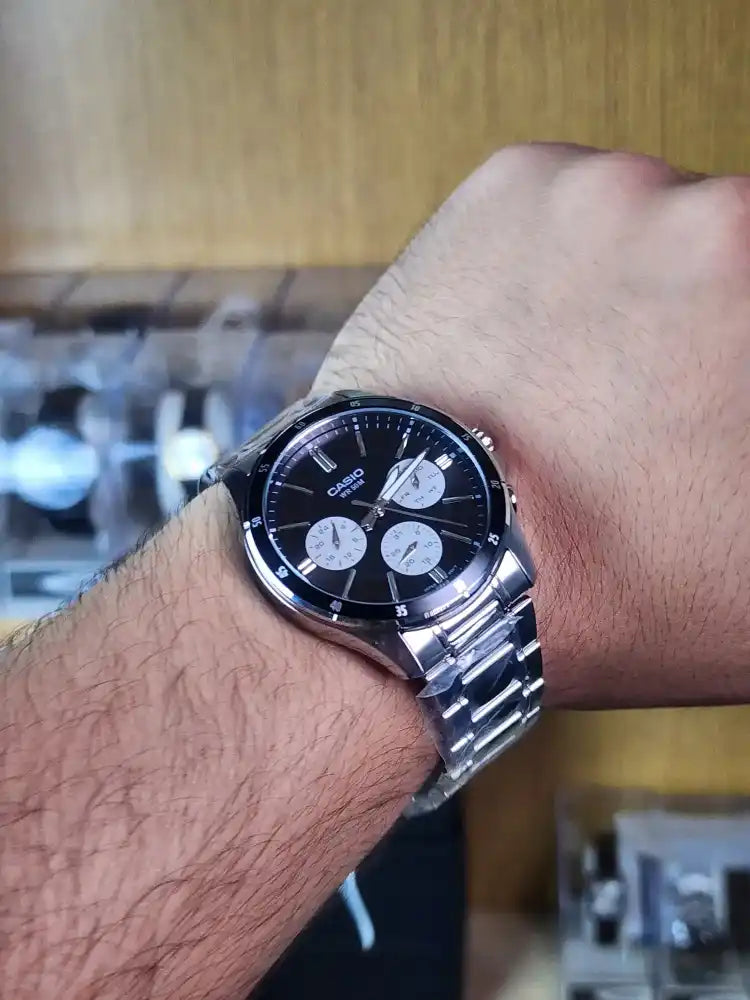 Casio mtp 1374 white eyes