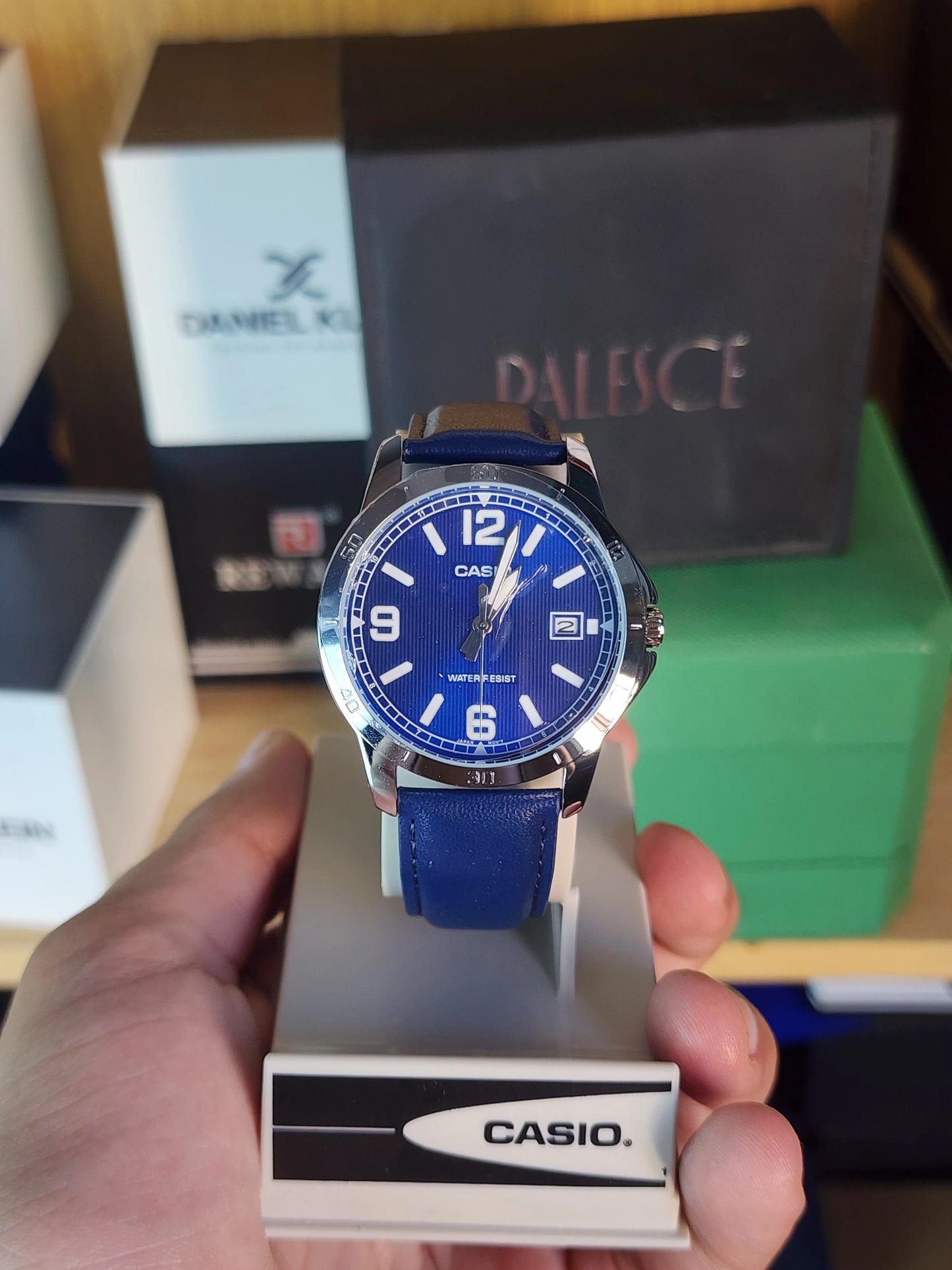 Casio mtp 004 leather blue