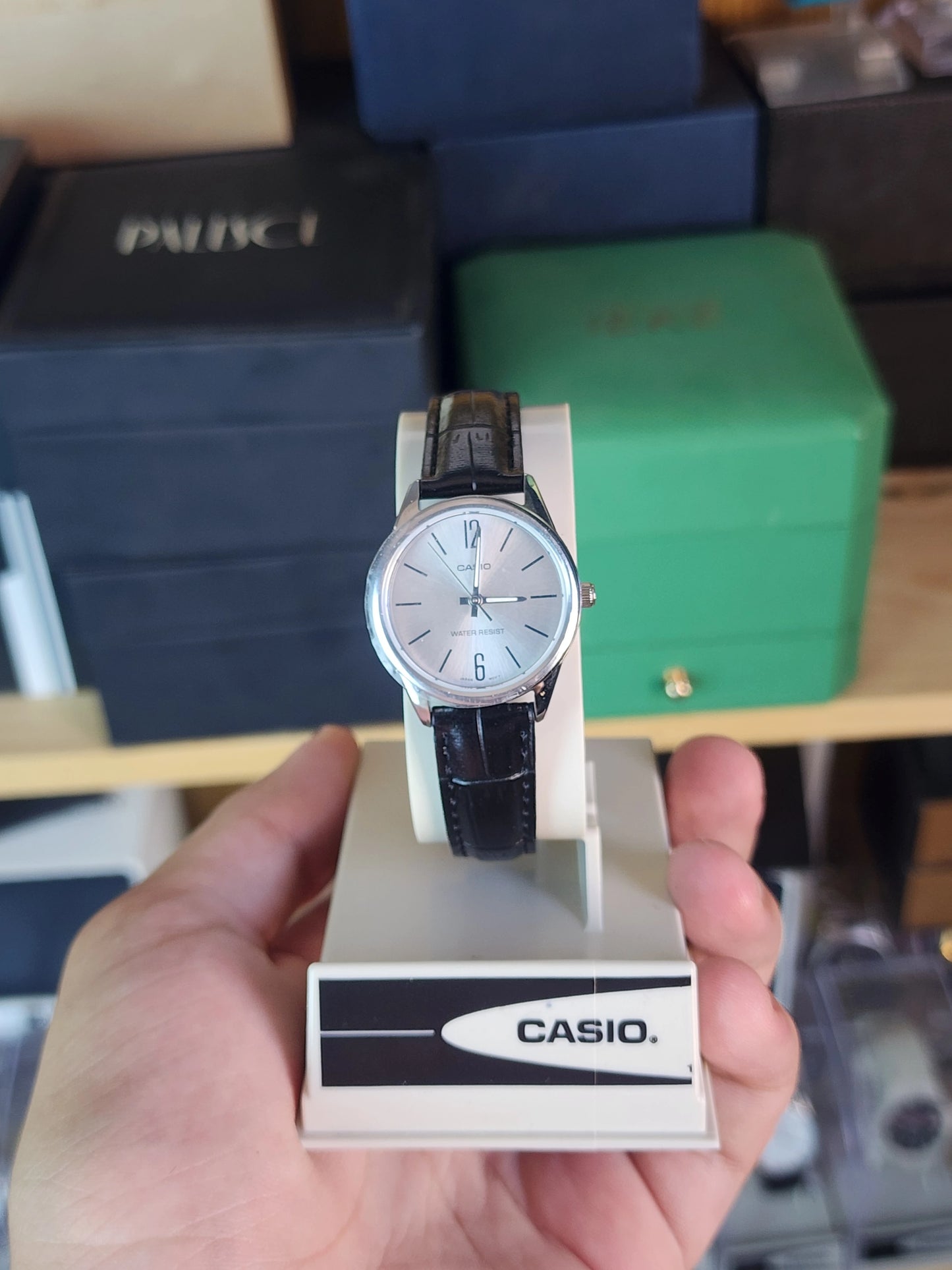 Casio women LTP v005 black