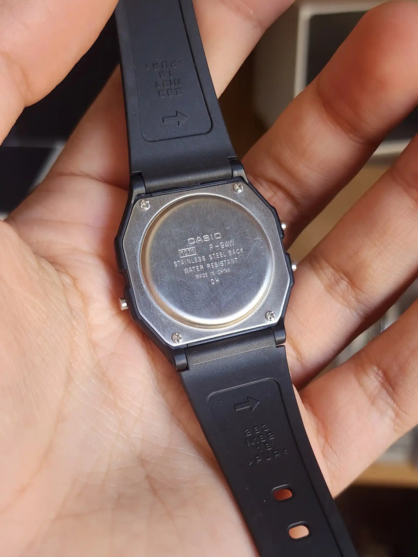 Casio F94