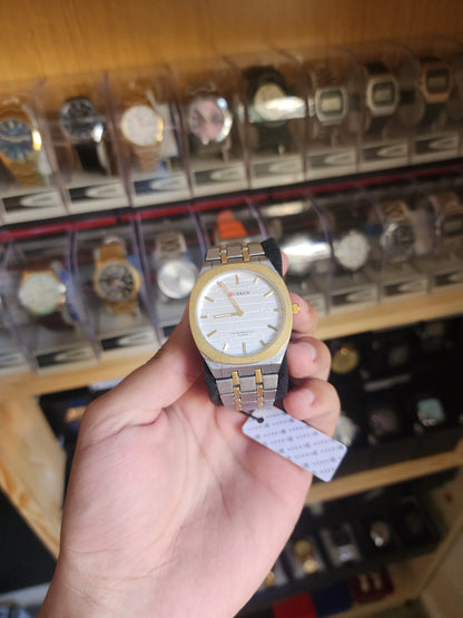 Curren vintage two tone