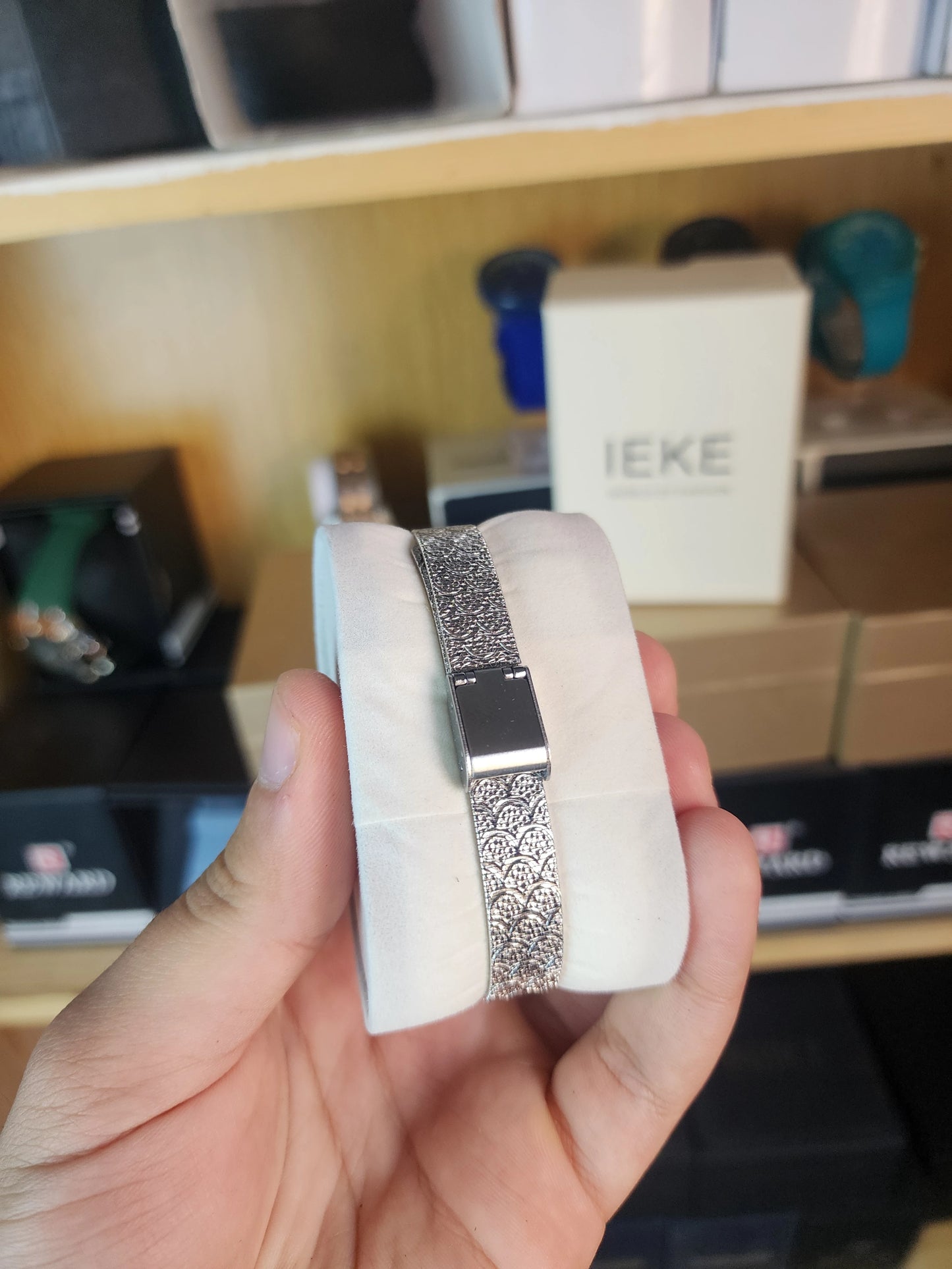 Ieke women classic square