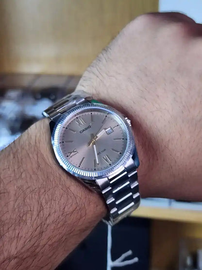 Casio MTP 1302 light beige dial