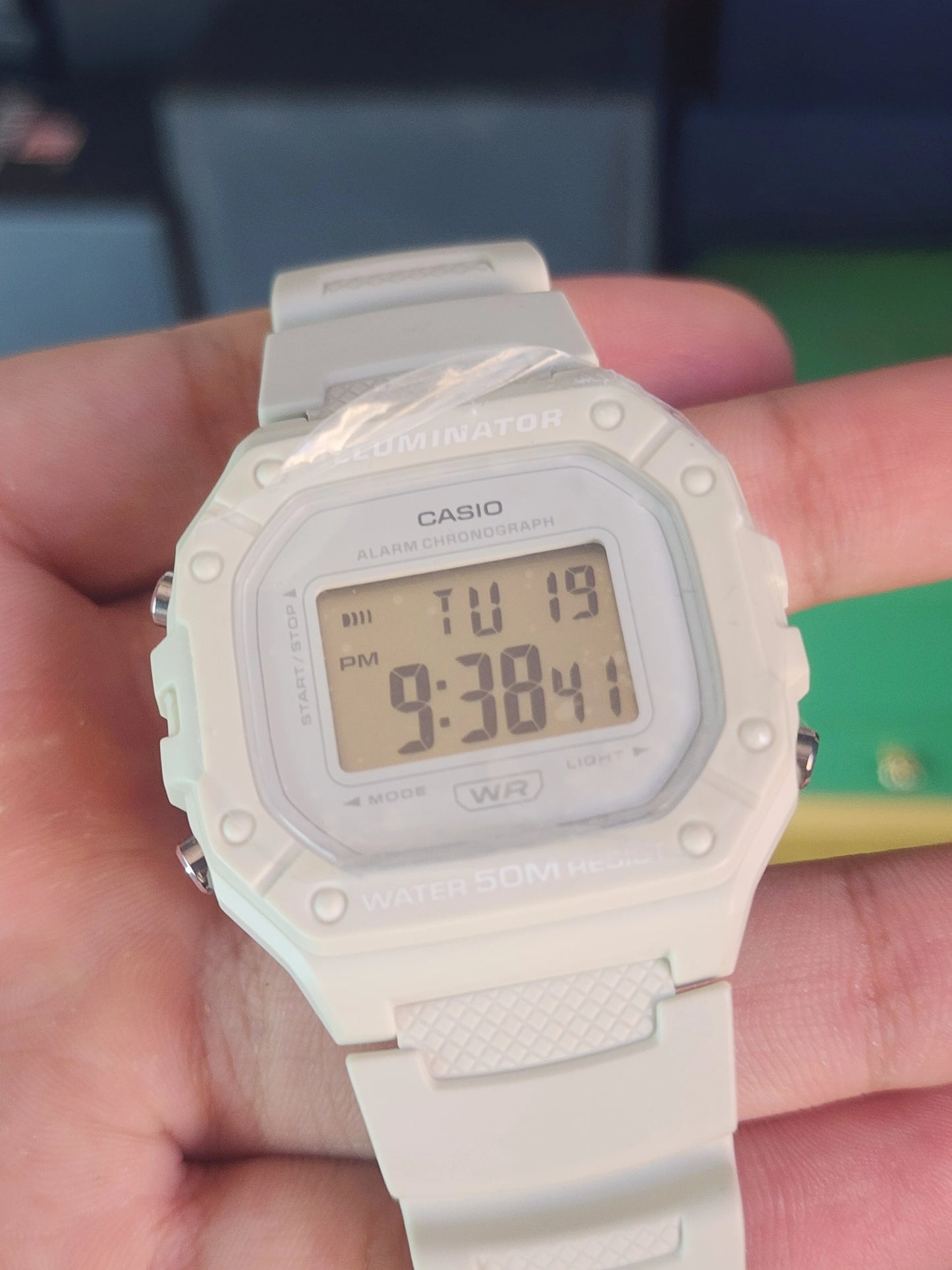 Casio W218 white