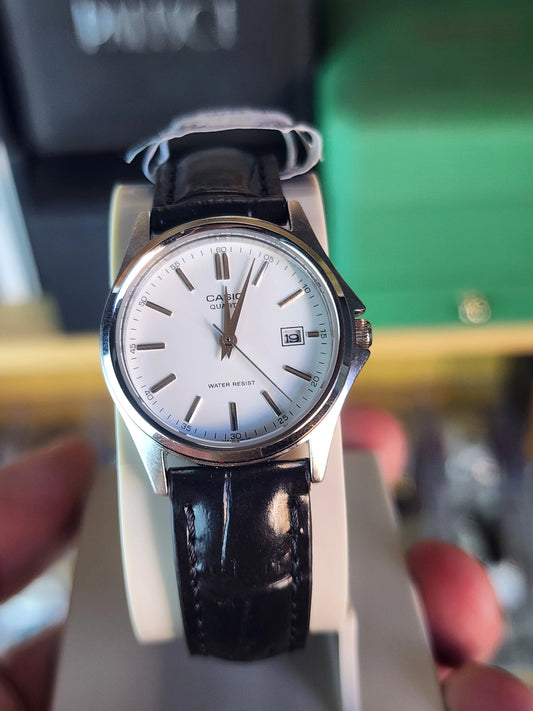 Casio women LTP 1183
