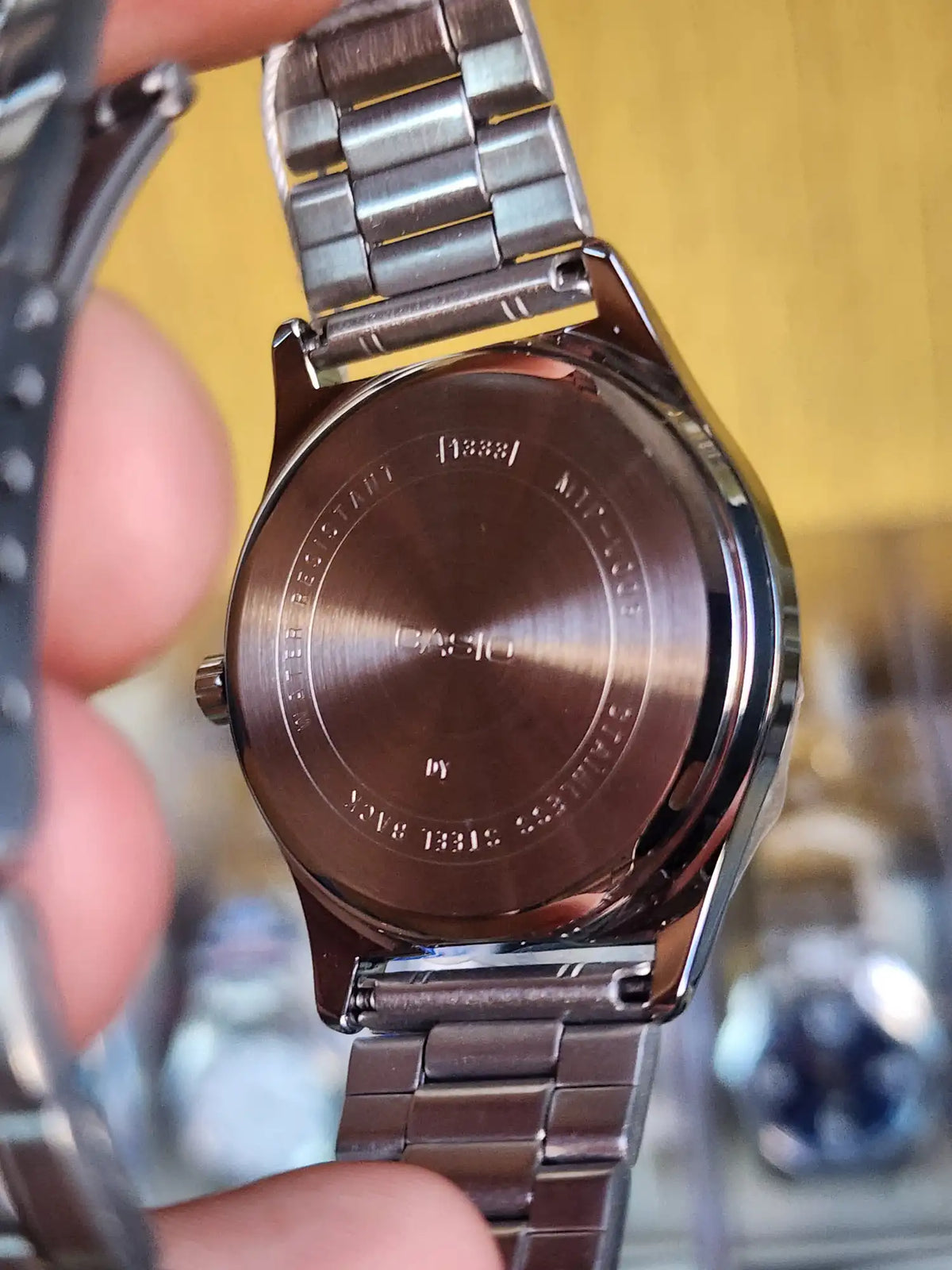 Casio MTP 006 roman