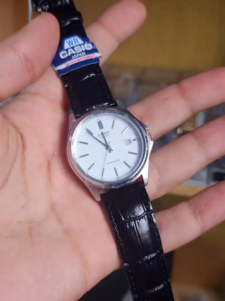 Casio MTP 1183E black vintage bracelet