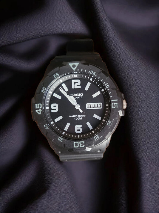 Casio MRW 200H black