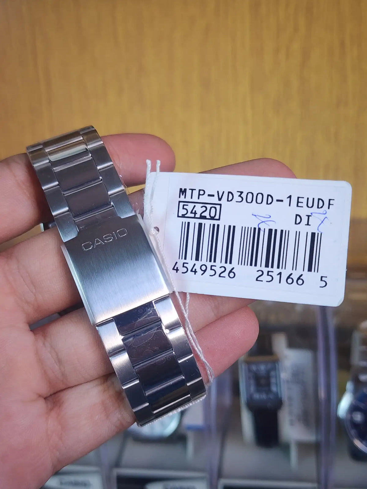 Casio MTP VD300 black dial