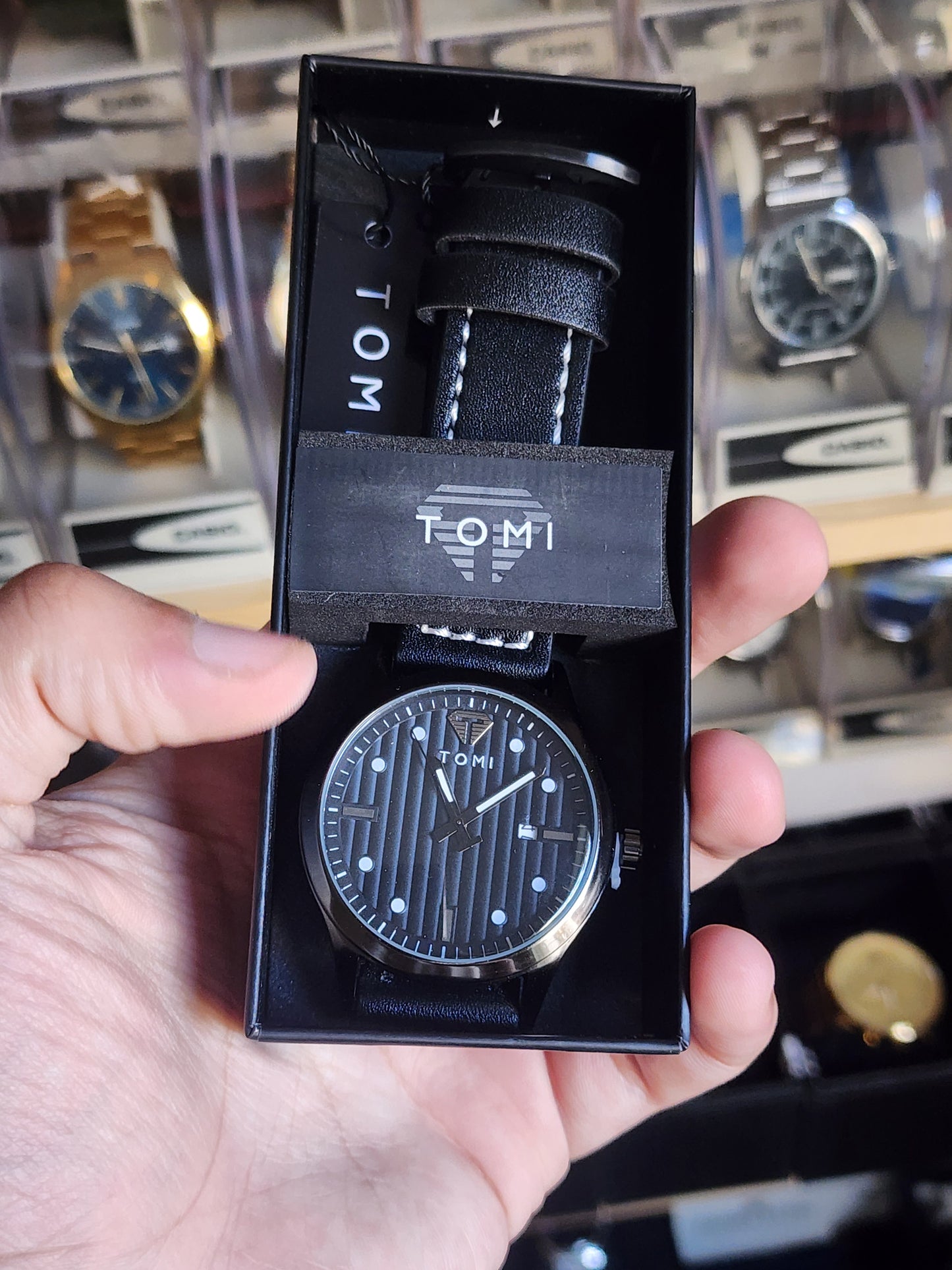 TOMI original black leather black case