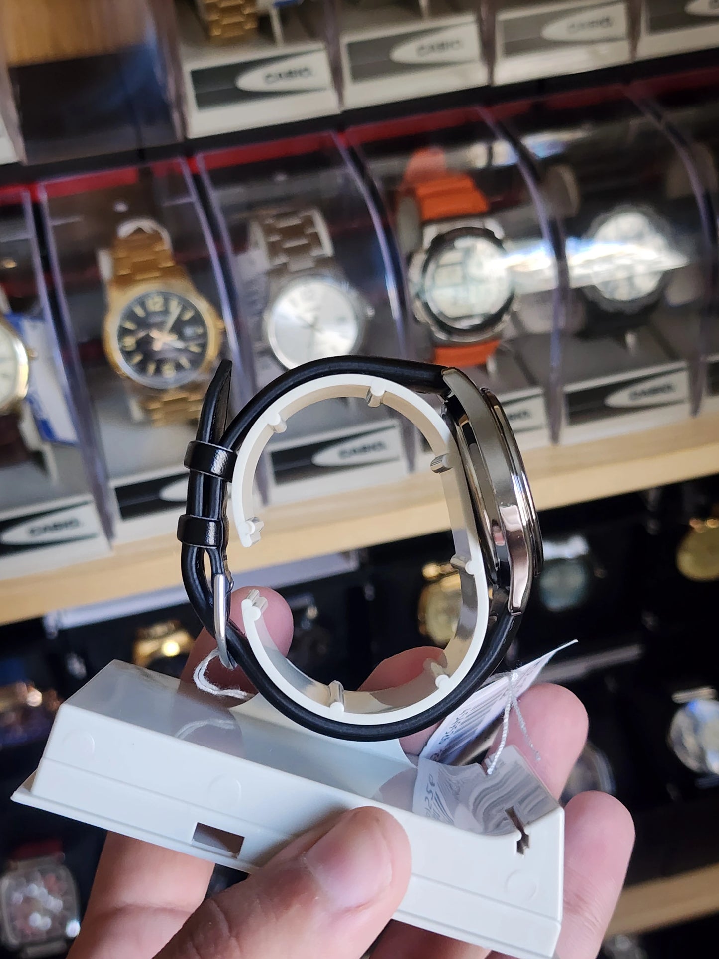 Casio leather mtp 006