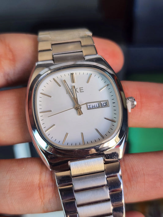 Ieke men vintage silver