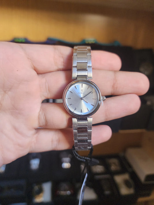 Reward round dial women