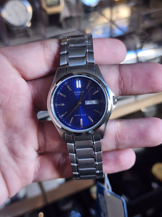 Casio mtp 1239D blue