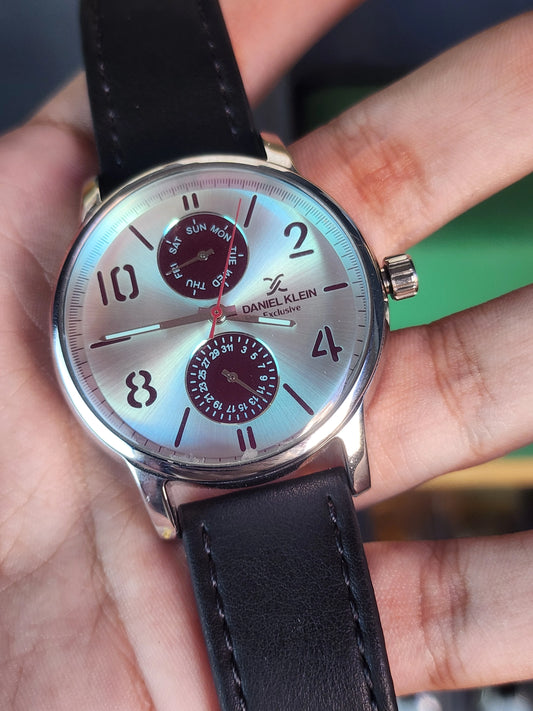 Daniel klein leather cherry eyes