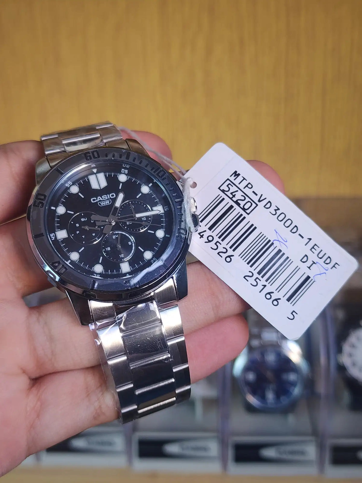 Casio MTP VD300 black dial