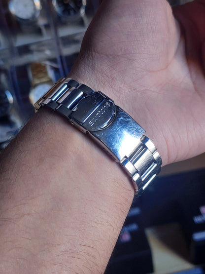 Swatch irony blue dial details
