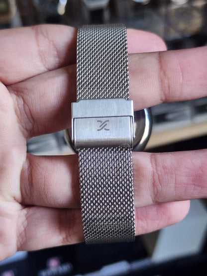 Daniel klein red date