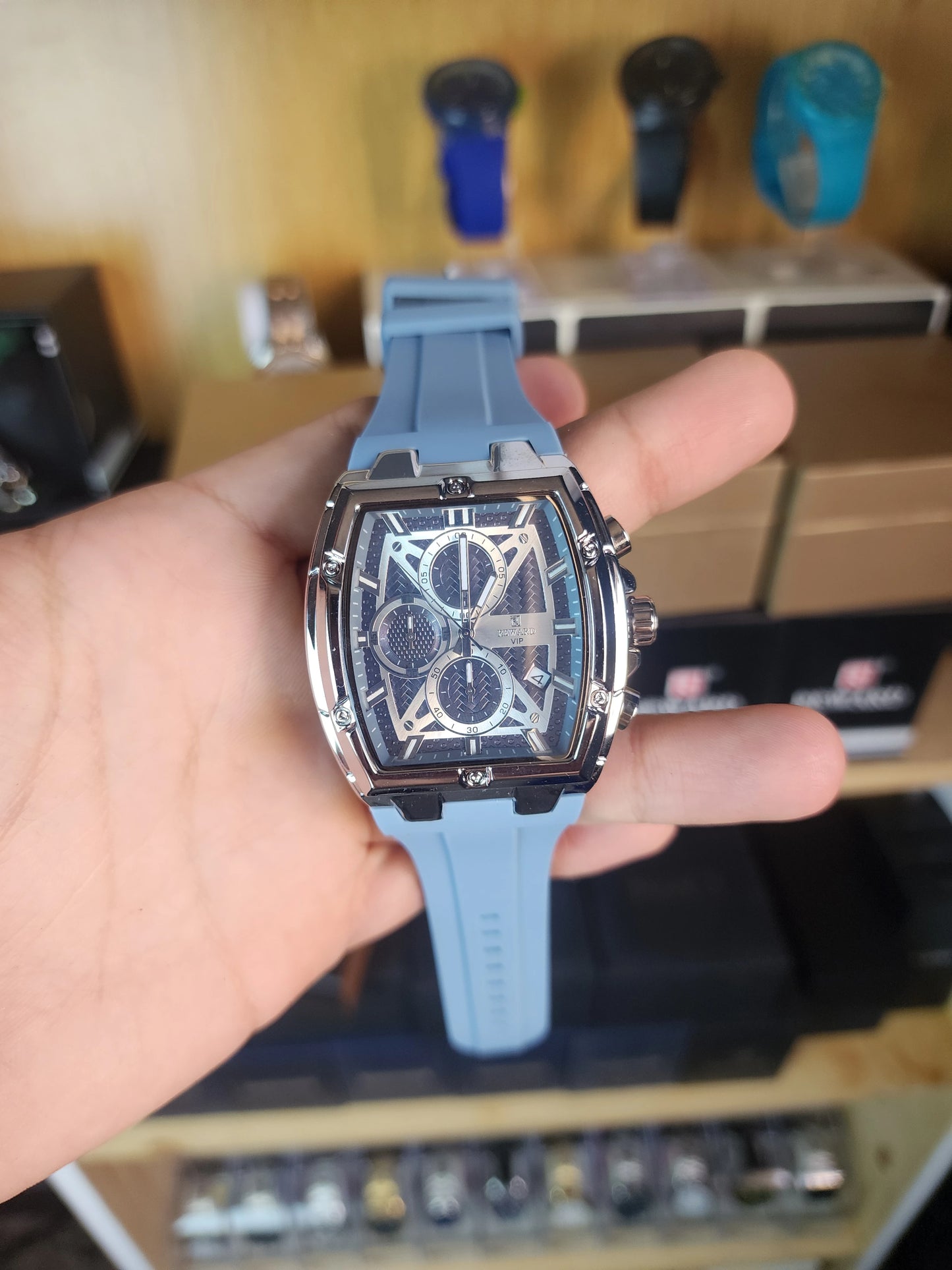 Reward large ice blue silicone strap