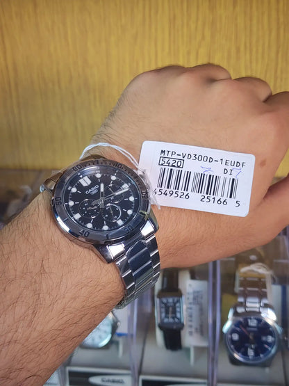 Casio MTP VD300 black dial