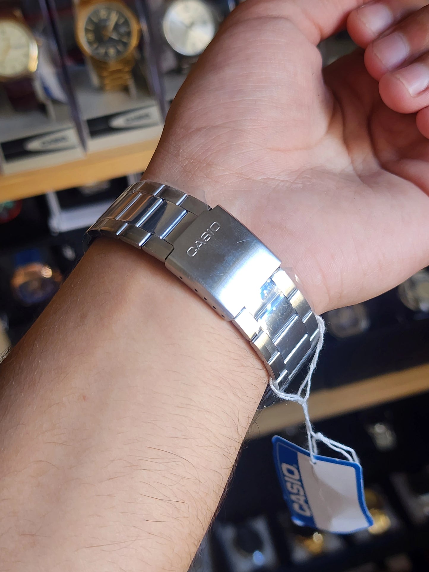 Casio mtp vd01 cerises