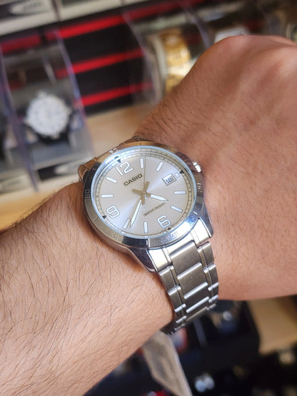 Casio mtp v004 grey dial