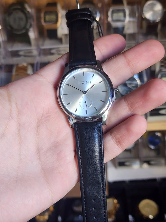 TOMI original black leather silver case
