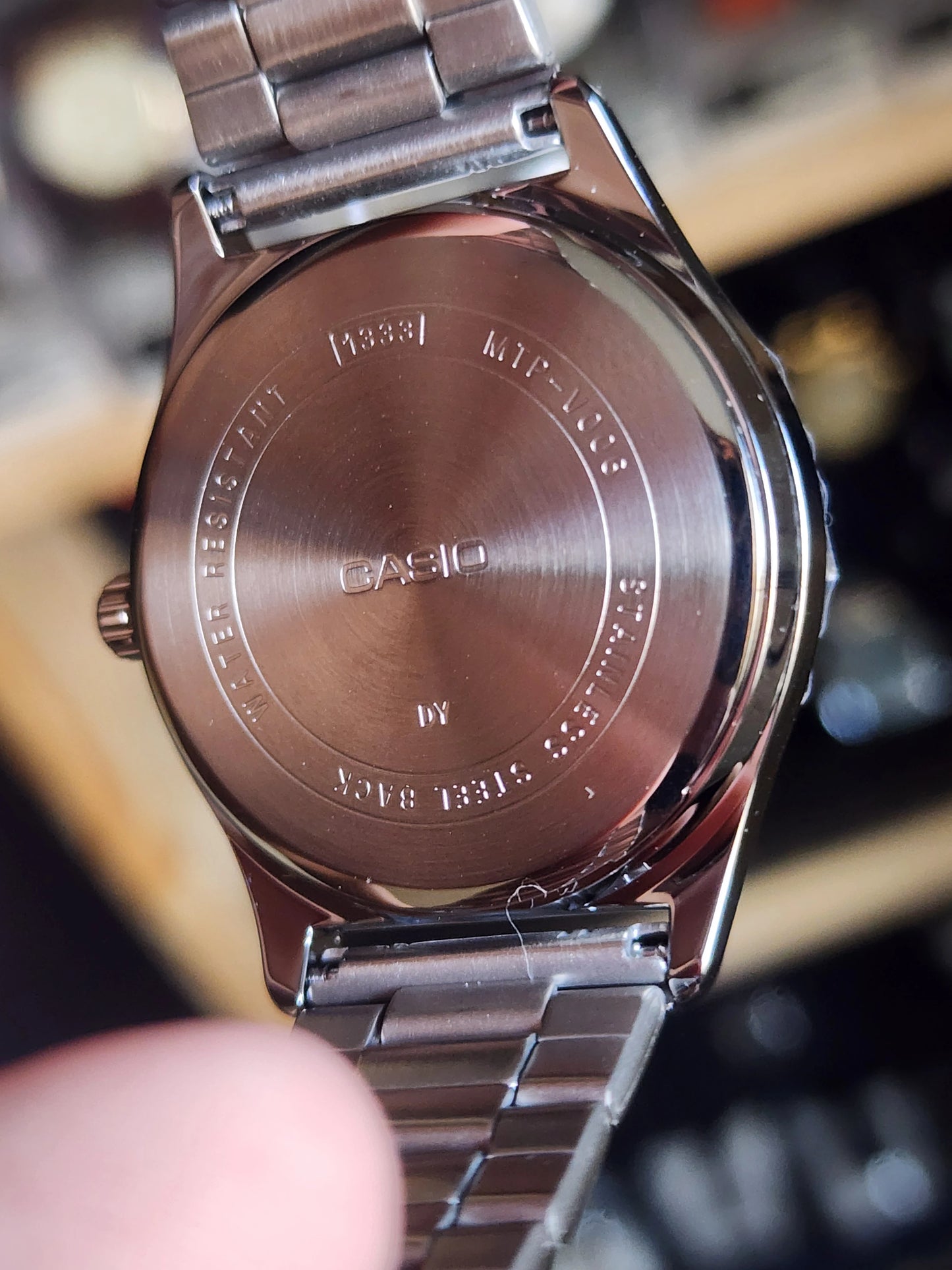 Casio mtp v006d daydate