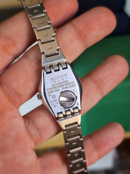 Swatch flower women