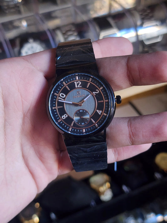 Reward full black round