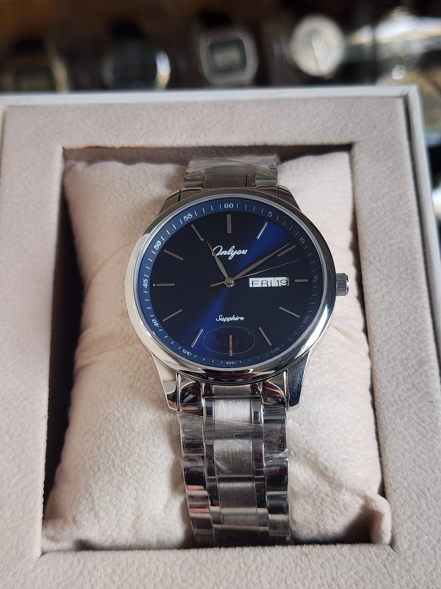 Onlyou bleu dial daydate